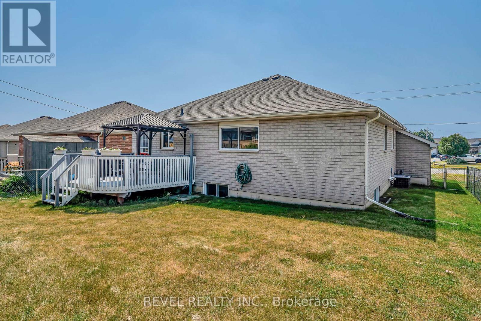 22 Mcgibbon Boulevard, Kawartha Lakes (Lindsay), Ontario  K9V 6G4 - Photo 40 - X12289979
