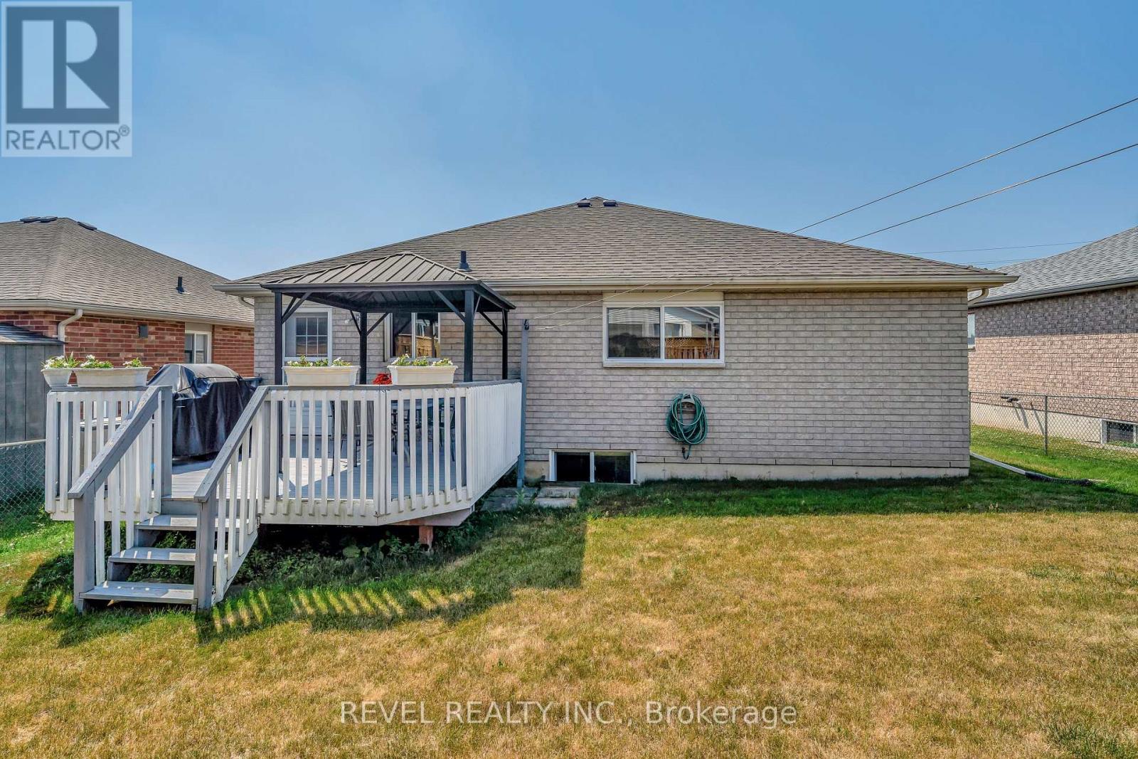 22 Mcgibbon Boulevard, Kawartha Lakes (Lindsay), Ontario  K9V 6G4 - Photo 41 - X12289979