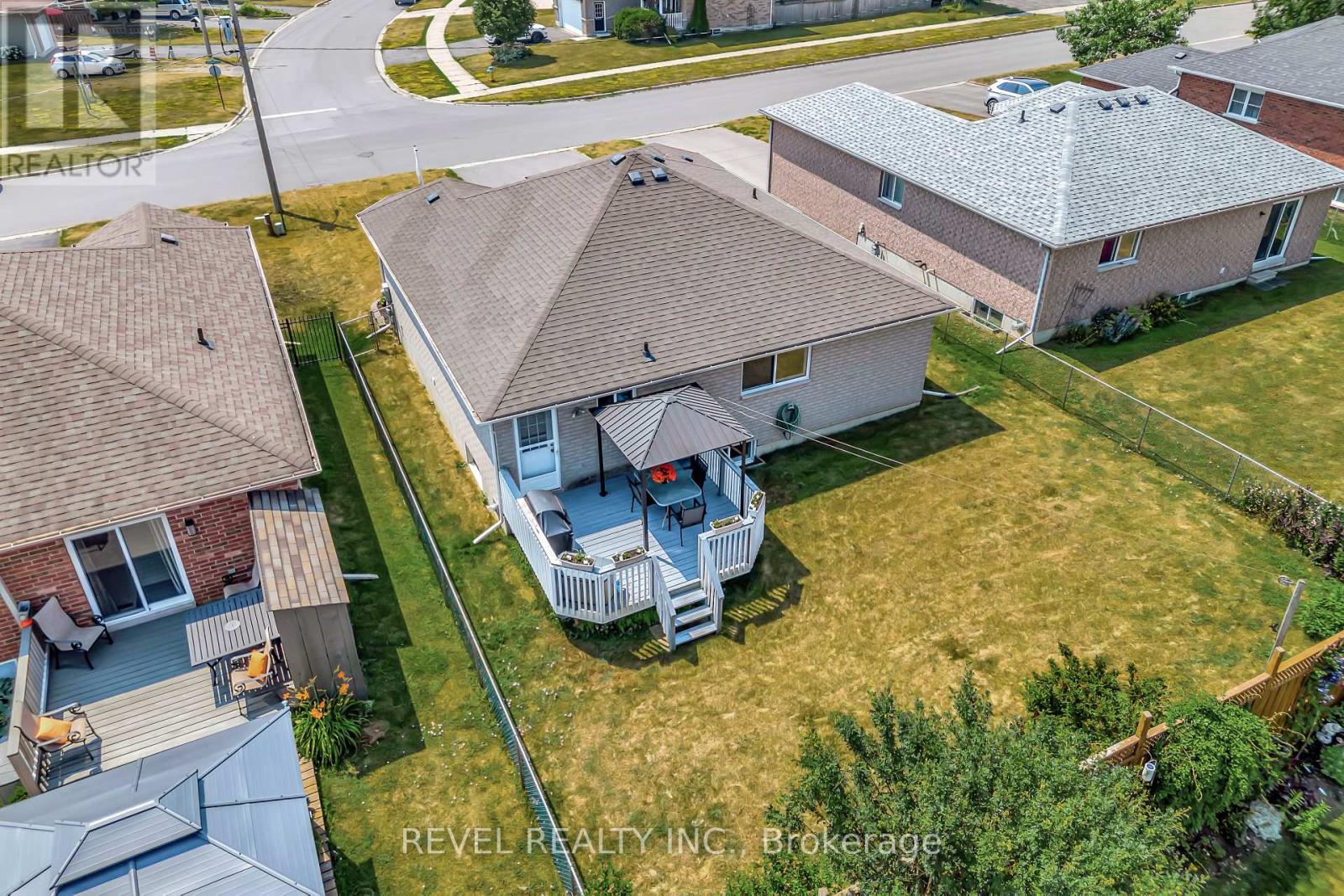 22 Mcgibbon Boulevard, Kawartha Lakes (Lindsay), Ontario  K9V 6G4 - Photo 43 - X12289979