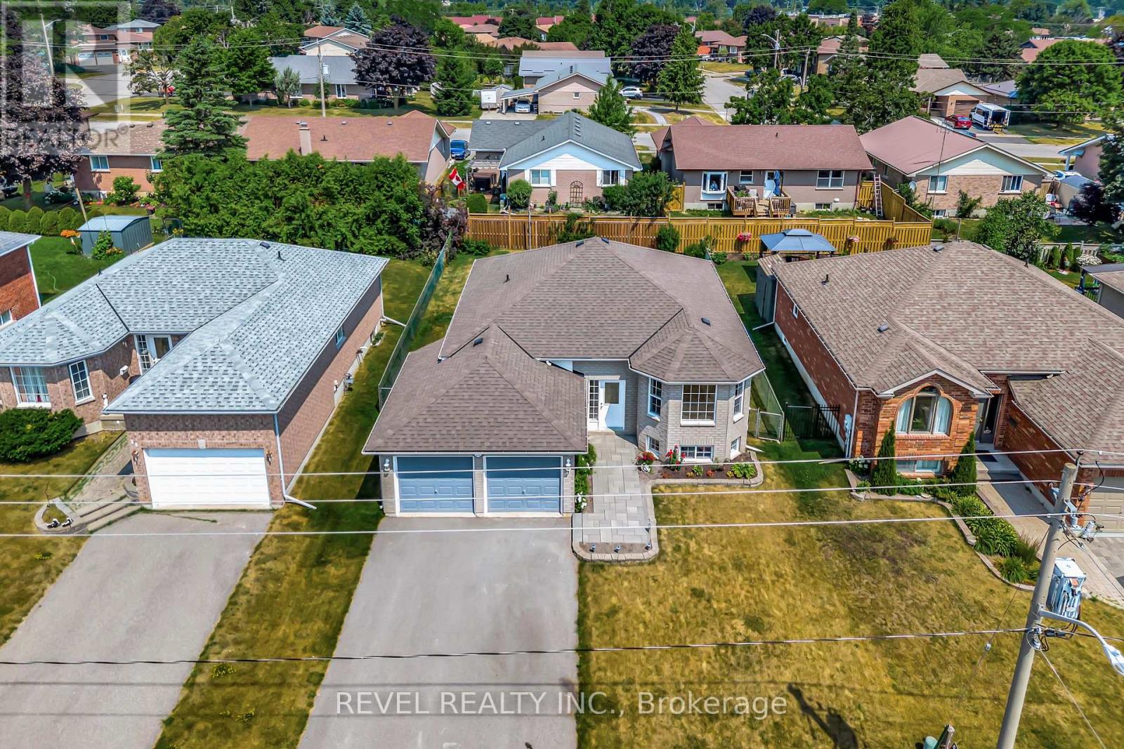 22 Mcgibbon Boulevard, Kawartha Lakes (Lindsay), Ontario  K9V 6G4 - Photo 46 - X12289979
