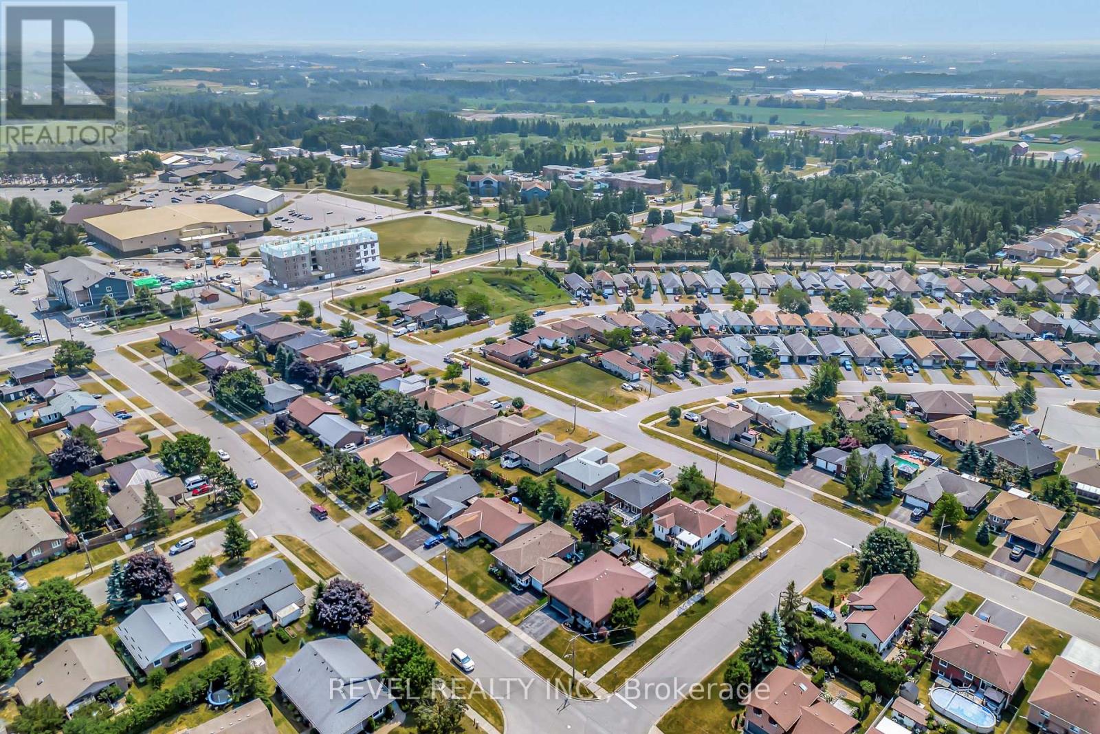 22 Mcgibbon Boulevard, Kawartha Lakes (Lindsay), Ontario  K9V 6G4 - Photo 47 - X12289979