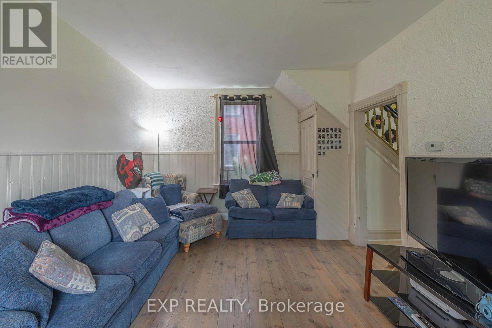 1033 Water Street, Peterborough North (South), Ontario  K9H 3P5 - Photo 7 - X12290215