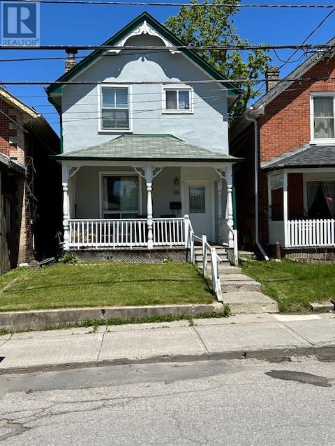 228 London Street, Peterborough Central (North), Ontario  K9H 2Y9 - Photo 1 - X12290499
