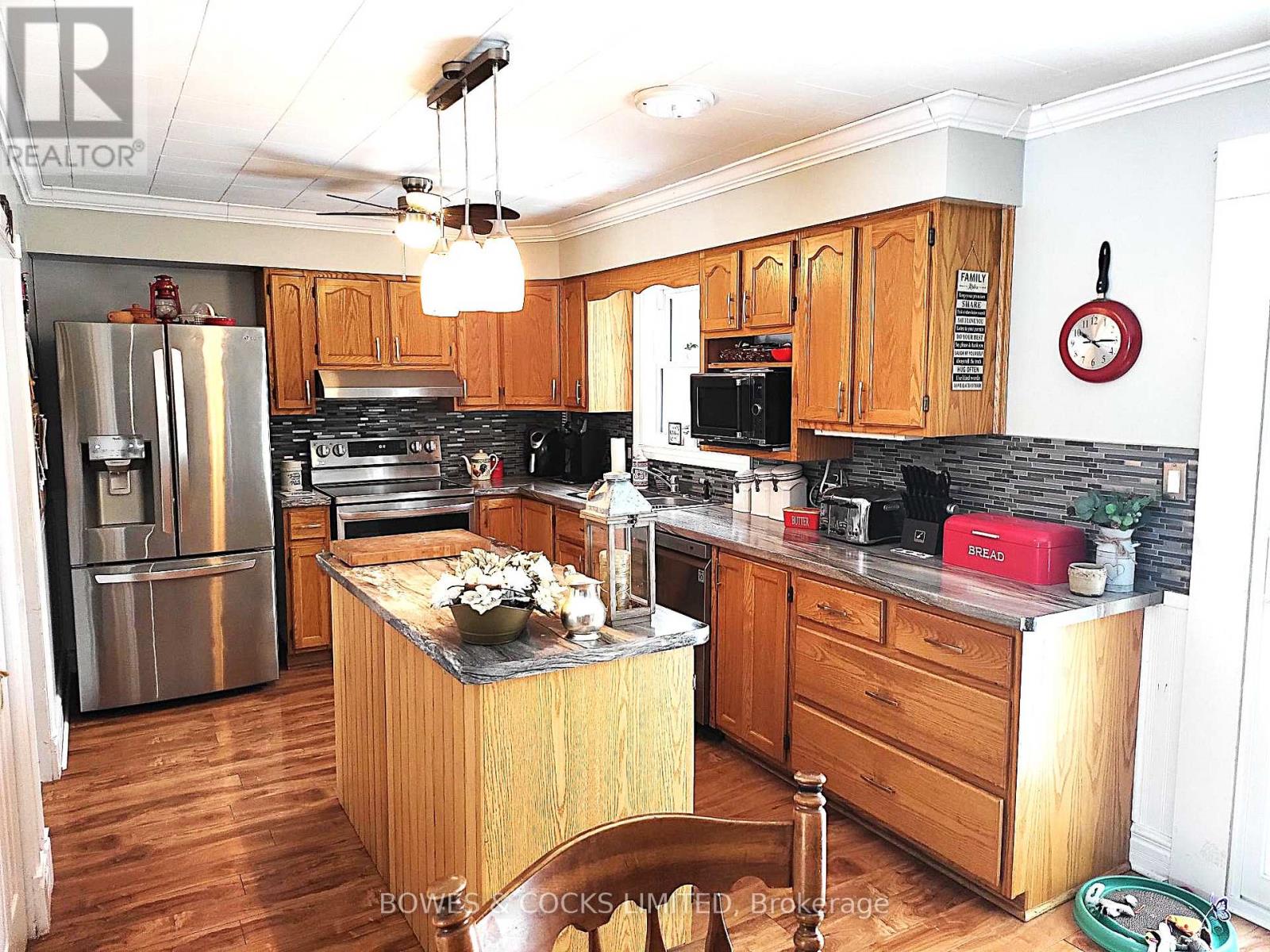109 Quarry Road, Bancroft (Dungannon Ward), Ontario  K0L 1C0 - Photo 12 - X12290658