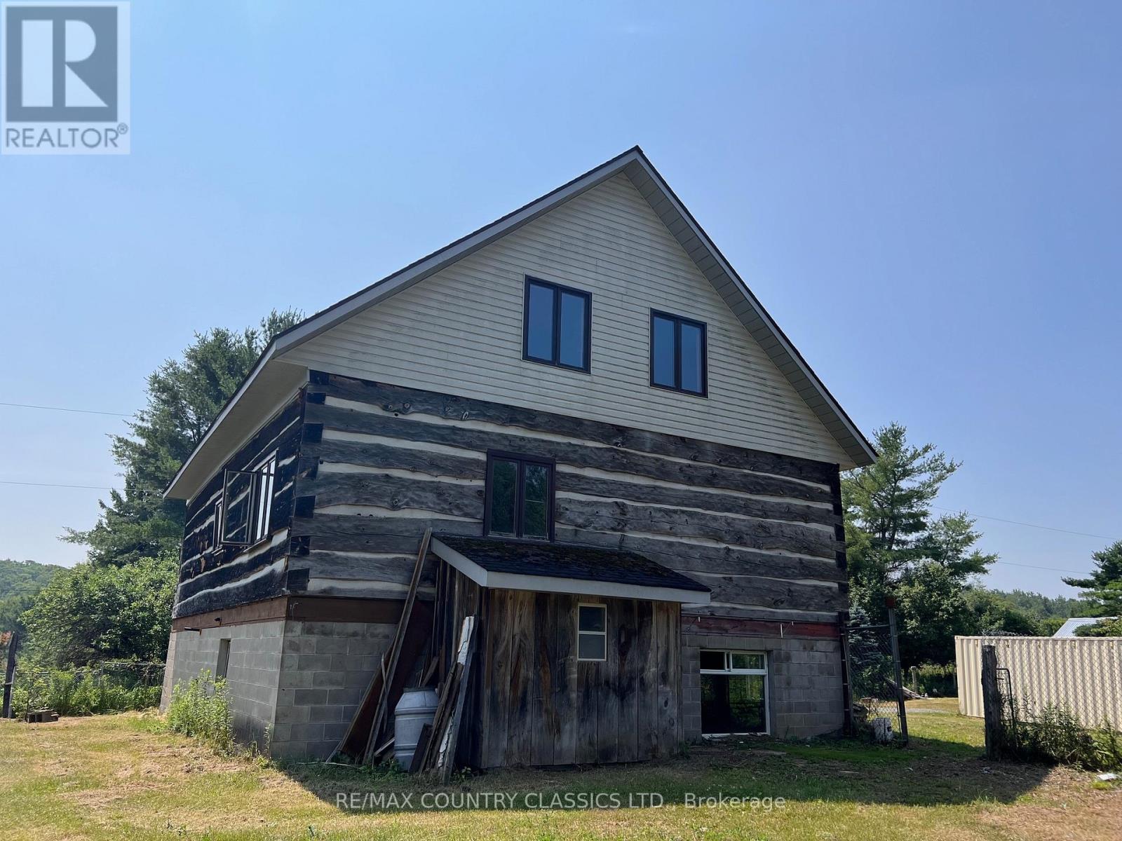1083 Upper Turriff Road, Bancroft (Dungannon Ward), Ontario  K0L 2L0 - Photo 4 - X12291046