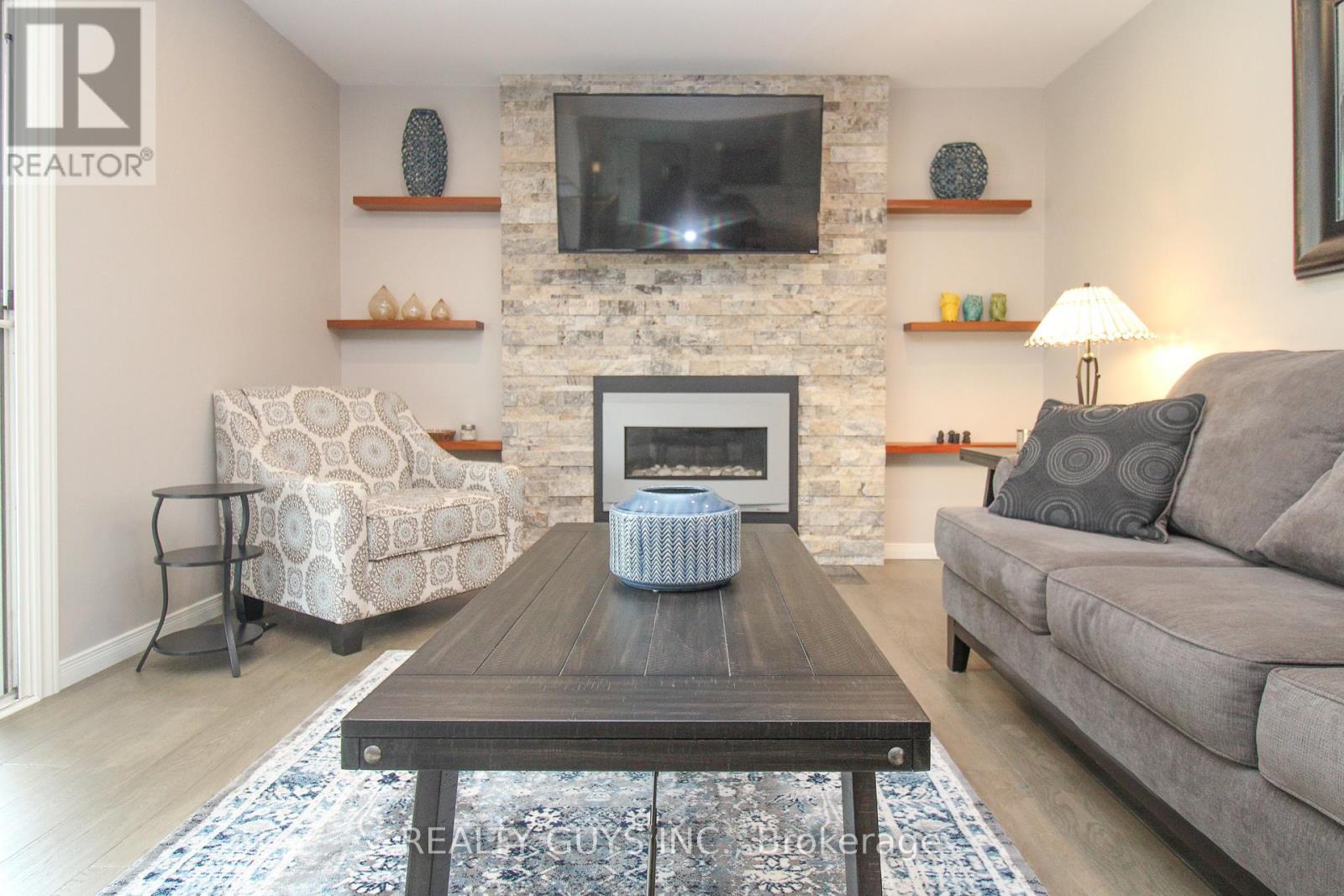 2515 Farmcrest Avenue, Peterborough East (South), Ontario  K9L 1R8 - Photo 23 - X12291175