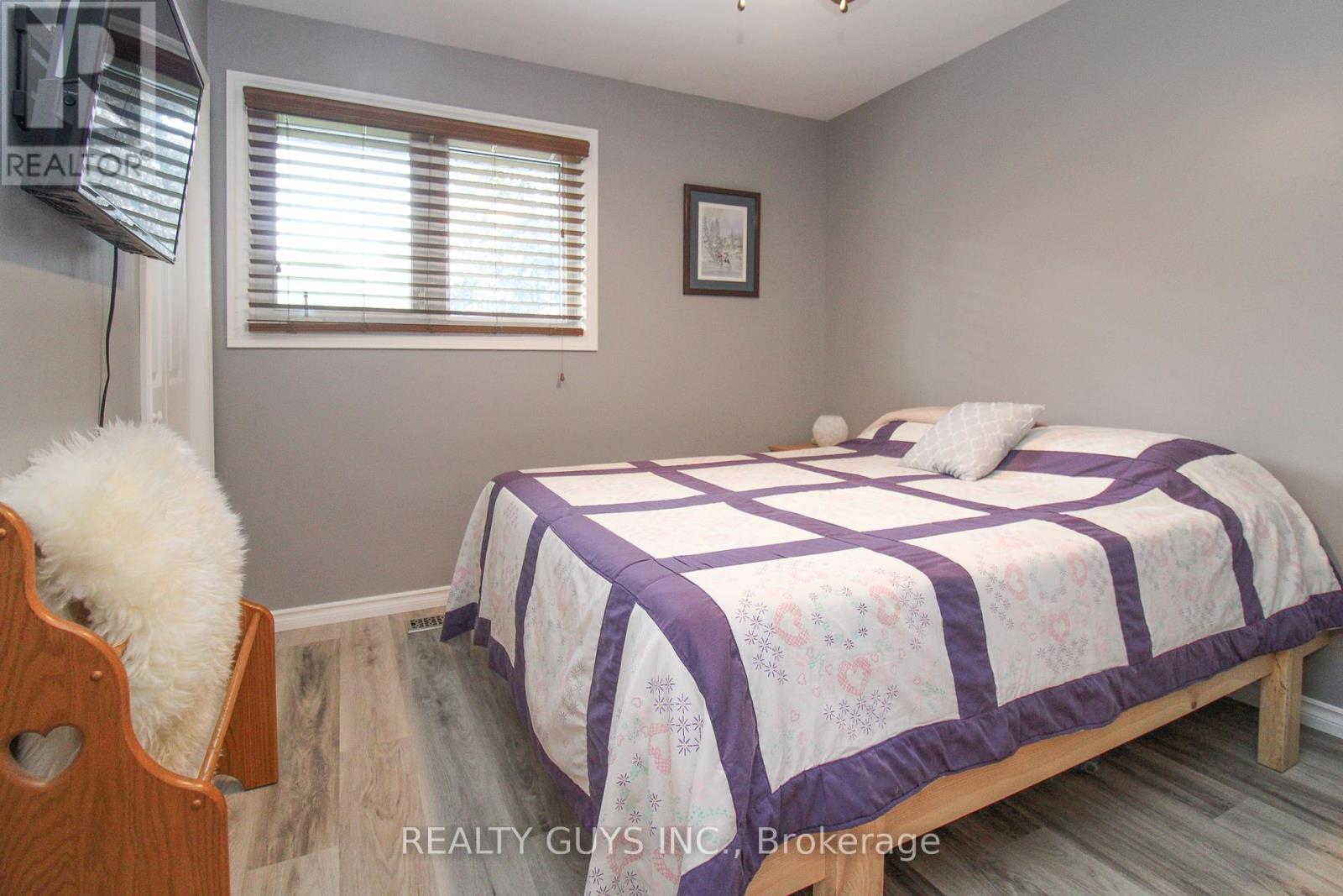 2515 Farmcrest Avenue, Peterborough East (South), Ontario  K9L 1R8 - Photo 38 - X12291175