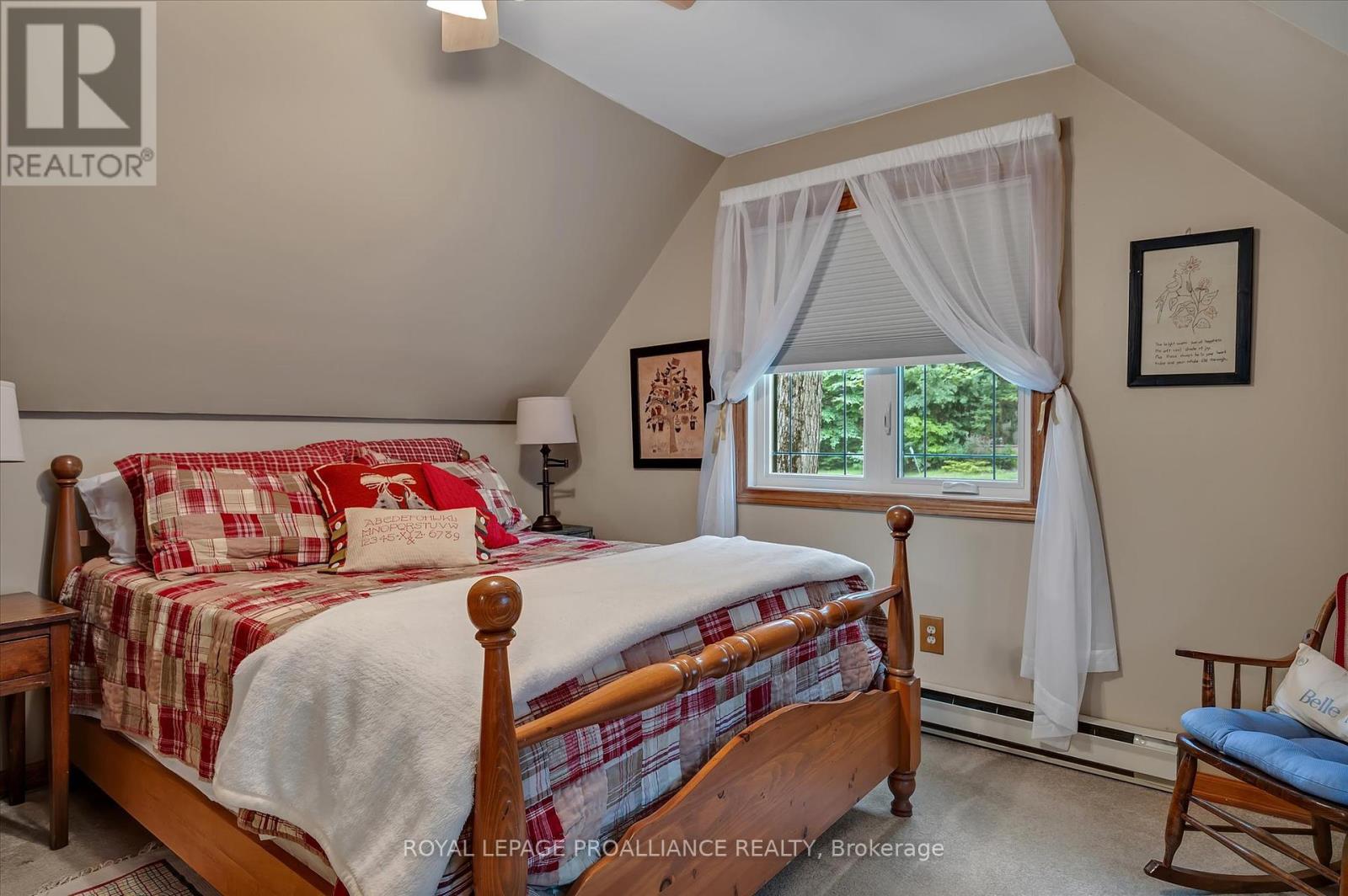 642 Dinsdale Street, Selwyn, Ontario  K0L 1H0 - Photo 28 - X12291216