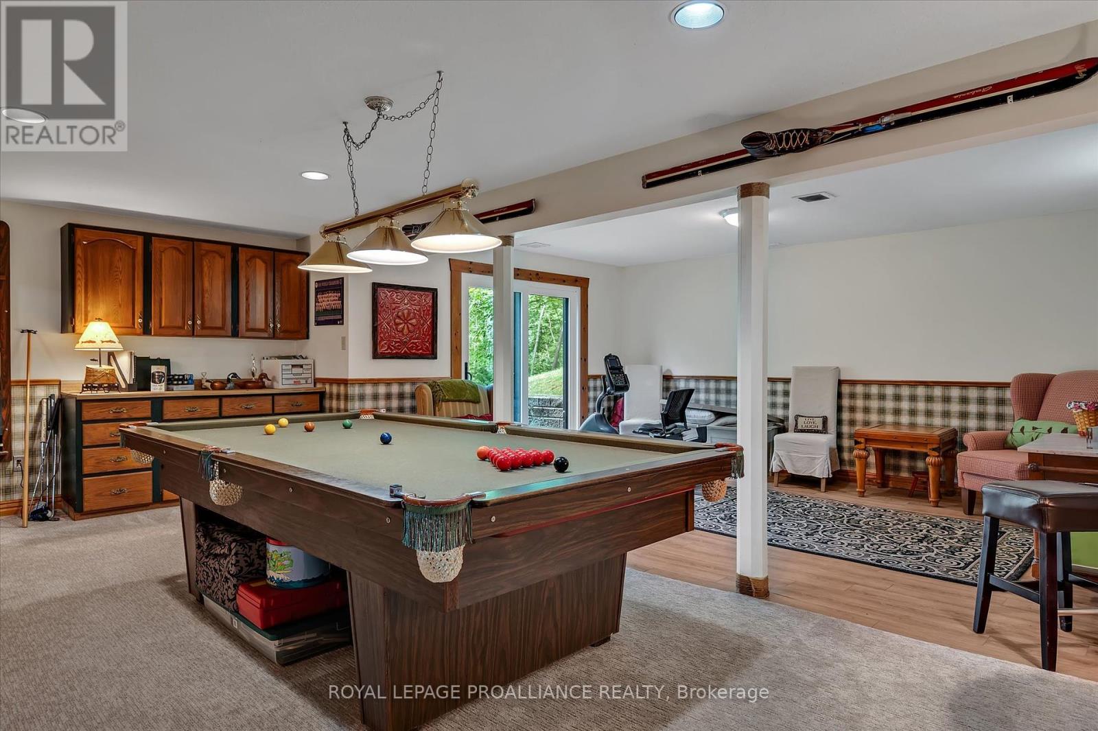 642 Dinsdale Street, Selwyn, Ontario  K0L 1H0 - Photo 30 - X12291216