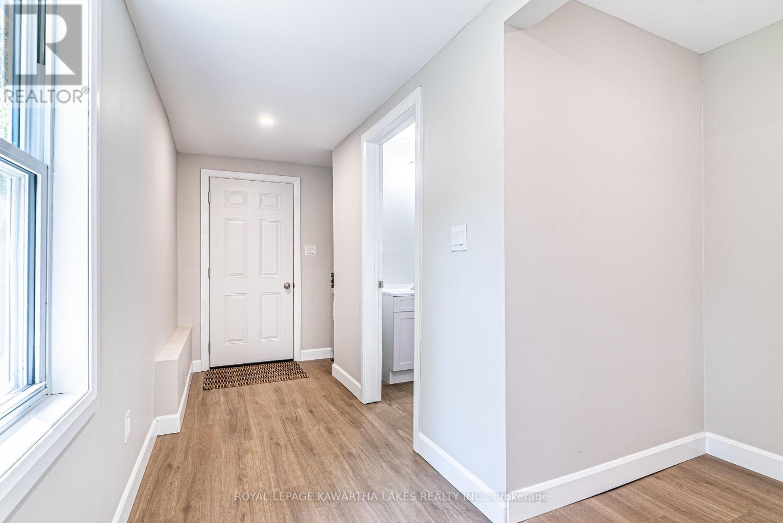 50 St Patrick Street, Kawartha Lakes (Lindsay), Ontario  K9V 1R3 - Photo 13 - X12291245