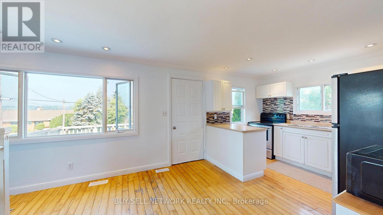 879 Garthorne Avenue, Selwyn, Ontario  K0L 1H0 - Photo 4 - X12291307