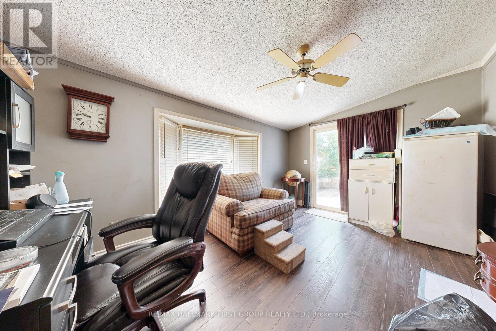 4 Kawartha Road, Clarington (Newcastle), Ontario  L1B 1B9 - Photo 14 - E12291161