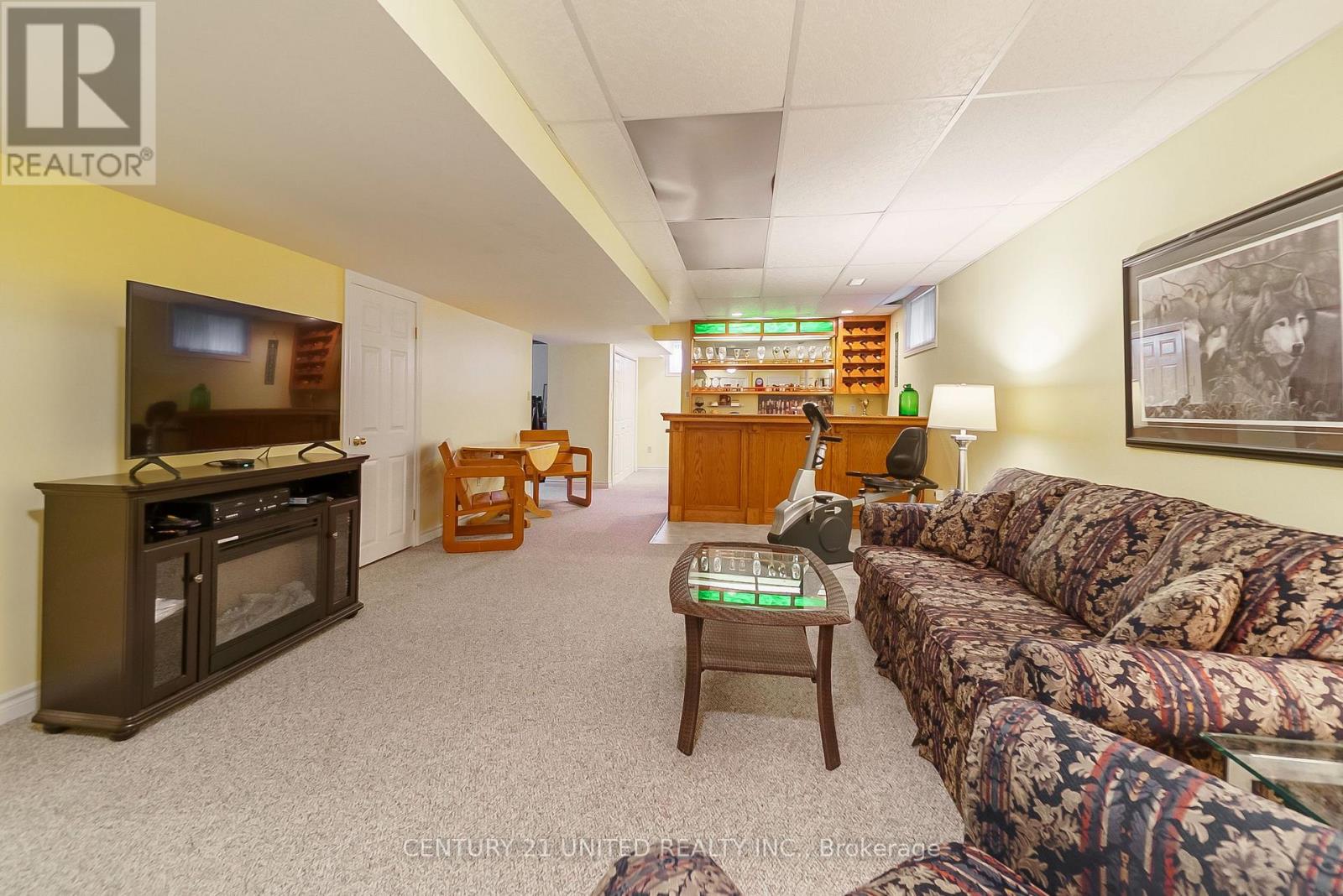 1656 Champlain Drive, Peterborough North (University Heights), Ontario  K9L 1N6 - Photo 39 - X12291400
