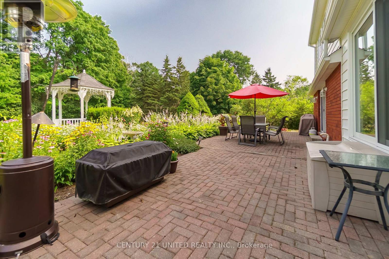 1656 Champlain Drive, Peterborough North (University Heights), Ontario  K9L 1N6 - Photo 45 - X12291400