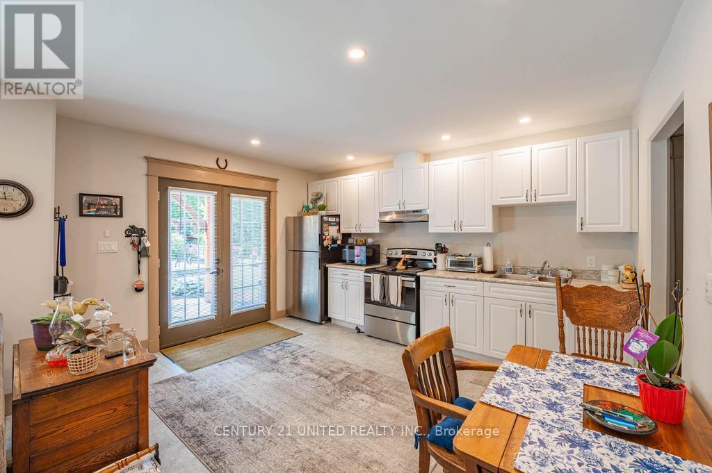15 Trillium Court, Kawartha Lakes (Emily), Ontario  K0L 2W0 - Photo 24 - X12291431