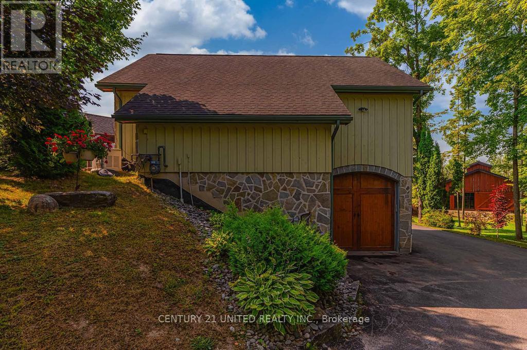 15 Trillium Court, Kawartha Lakes (Emily), Ontario  K0L 2W0 - Photo 34 - X12291431