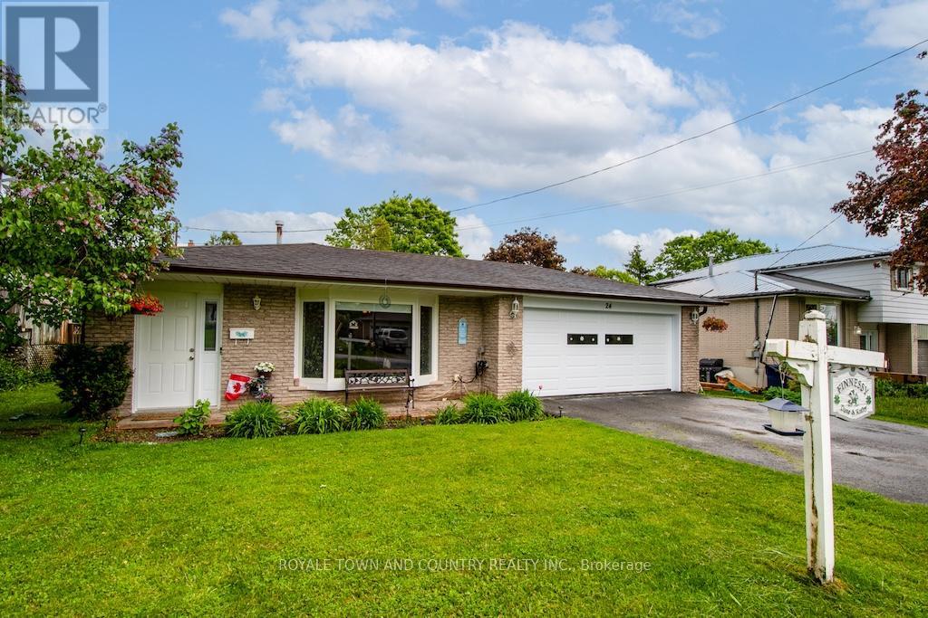 24 Mohawk Drive, Kawartha Lakes (Lindsay), Ontario  K9V 4R1 - Photo 2 - X12291478