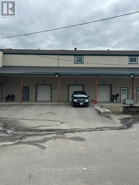 7 - 910 High Street, Peterborough Central (South), Ontario  K9J 5R2 - Photo 2 - X12291800