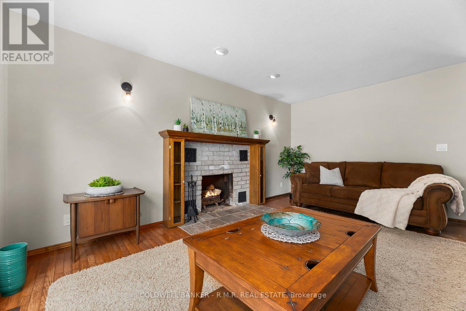 550 Angeline Street N, Kawartha Lakes (Ops), Ontario  K9V 4R1 - Photo 12 - X12291596