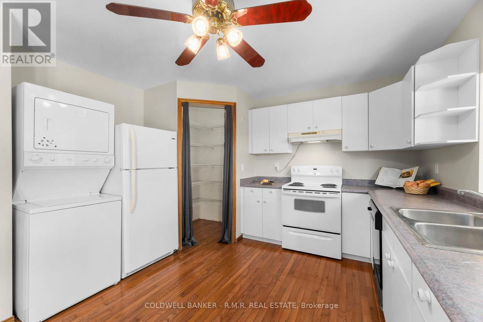550 Angeline Street N, Kawartha Lakes (Ops), Ontario  K9V 4R1 - Photo 17 - X12291596