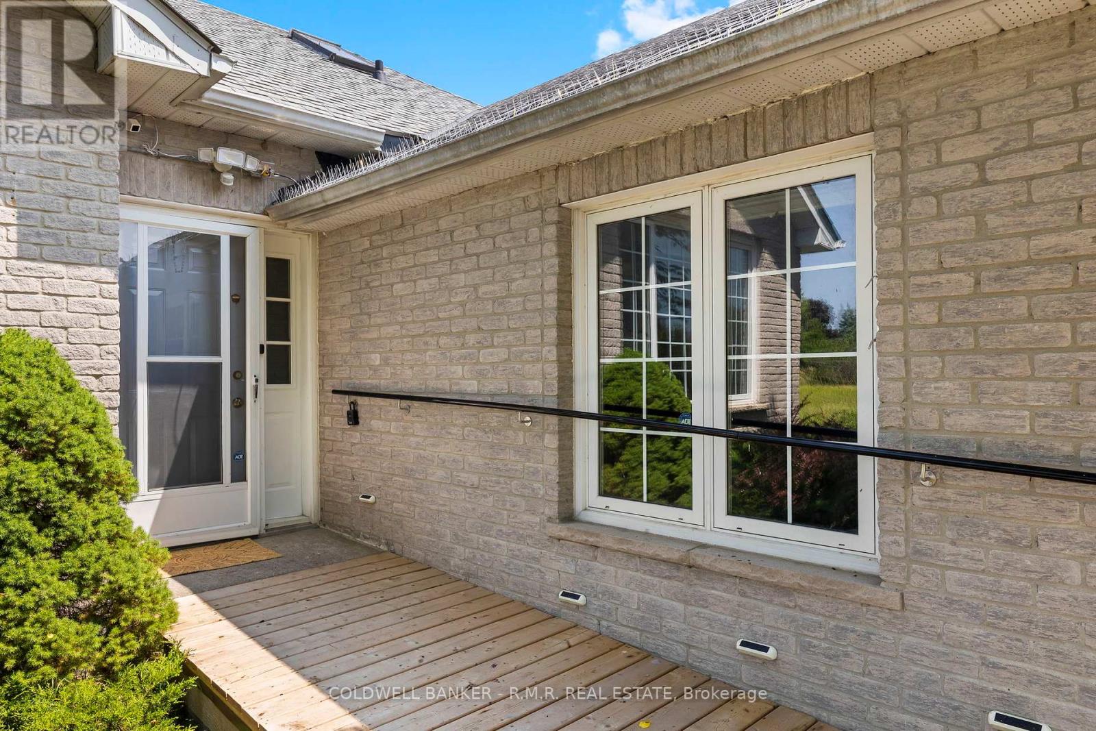 550 Angeline Street N, Kawartha Lakes (Ops), Ontario  K9V 4R1 - Photo 7 - X12291596