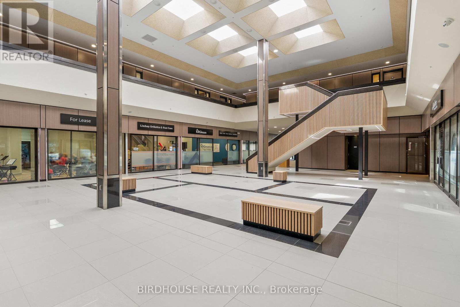 205 - 189 Kent Street W, Kawartha Lakes (Lindsay), Ontario  K9V 5G6 - Photo 13 - X12292172