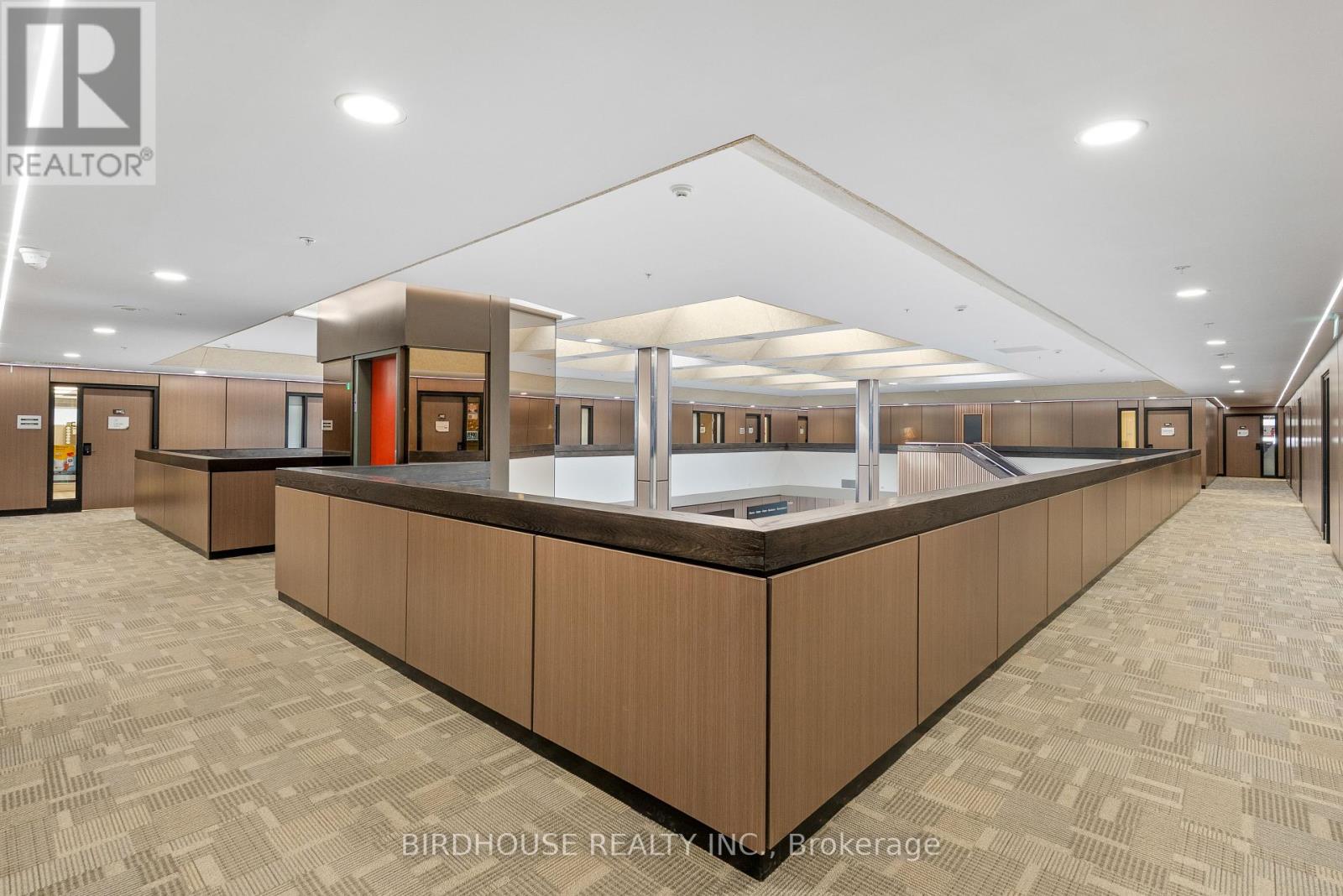 205 - 189 Kent Street W, Kawartha Lakes (Lindsay), Ontario  K9V 5G6 - Photo 18 - X12292172