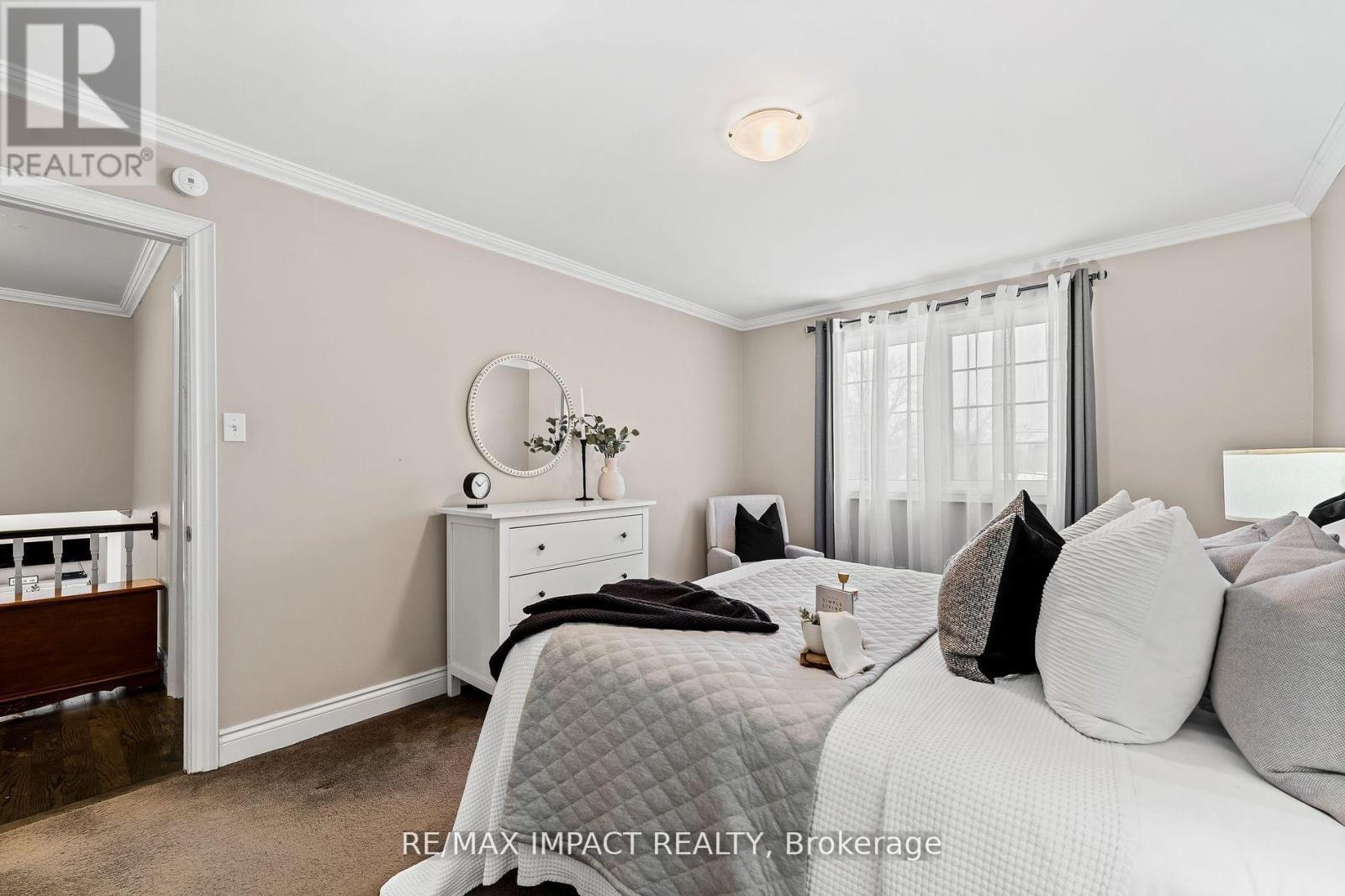 1158 Weller Street, Peterborough West (North), Ontario  K9J 7M8 - Photo 16 - X12292070