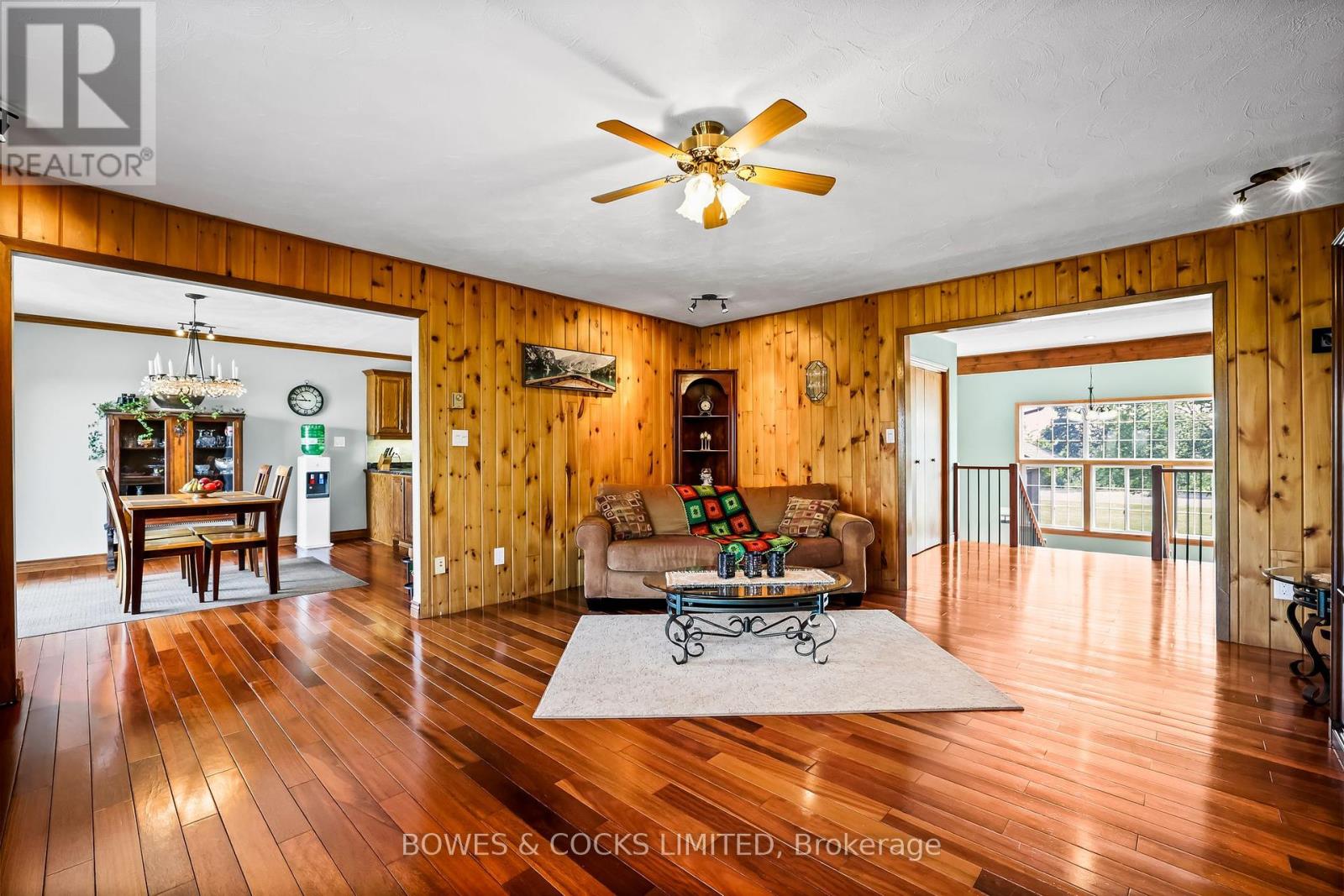 1034 Serpent Mounds Road, Otonabee-South Monaghan, Ontario  K0L 2G0 - Photo 10 - X12292404
