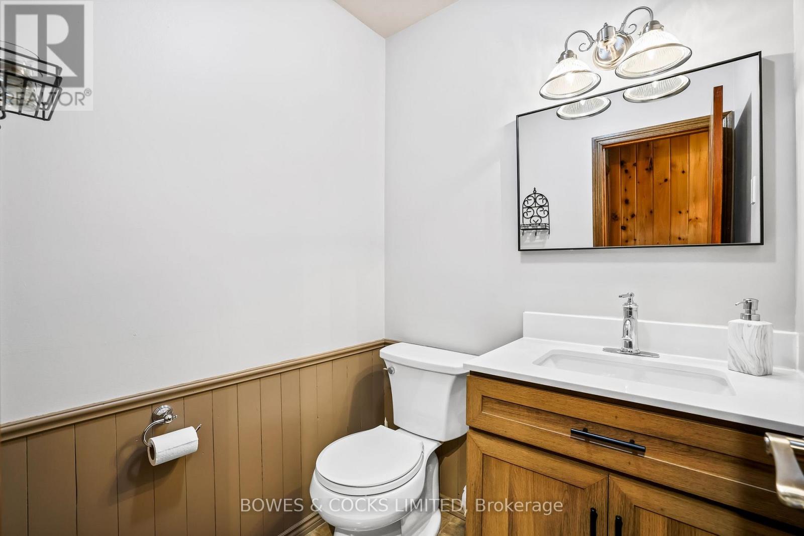 1034 Serpent Mounds Road, Otonabee-South Monaghan, Ontario  K0L 2G0 - Photo 17 - X12292404