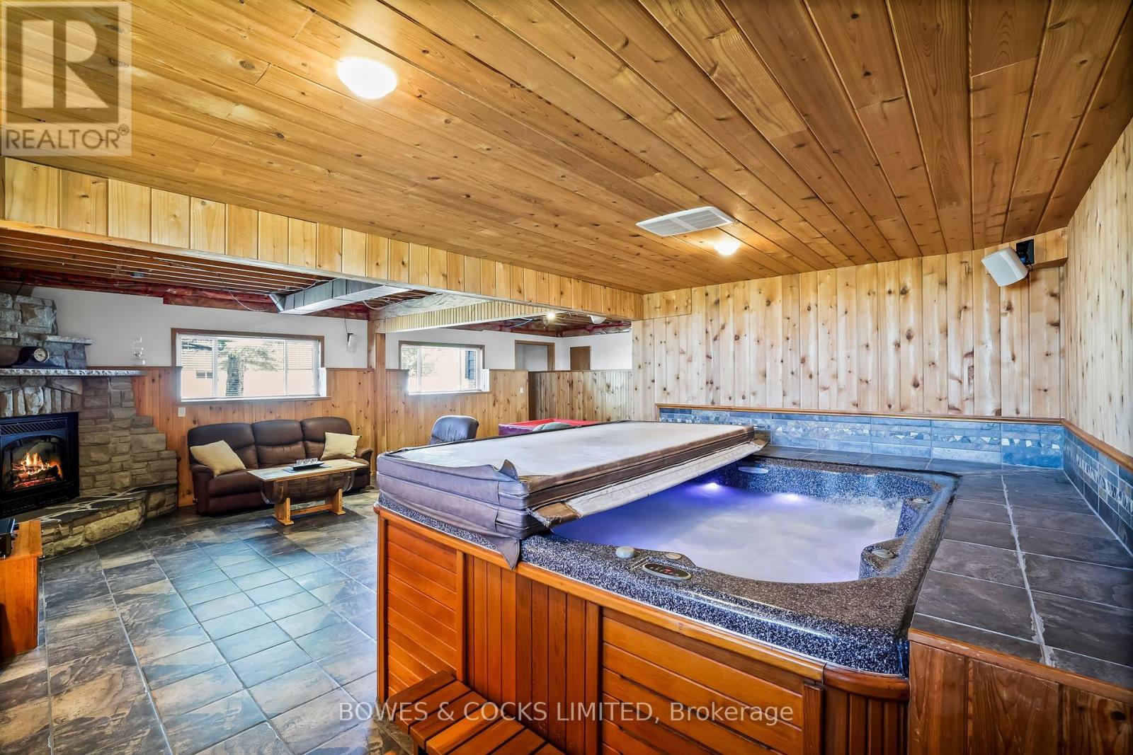 1034 Serpent Mounds Road, Otonabee-South Monaghan, Ontario  K0L 2G0 - Photo 28 - X12292404