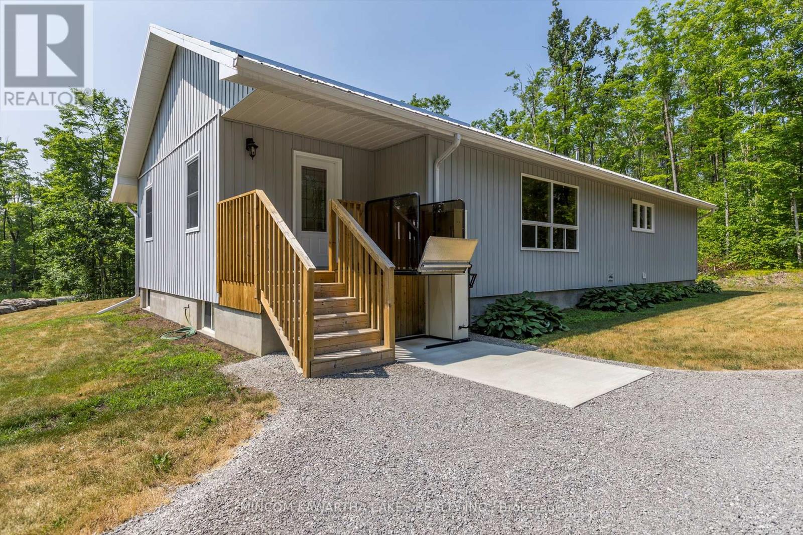 947 Lakehurst Road, Trent Lakes, Ontario  K0L 1J0 - Photo 4 - X12292643