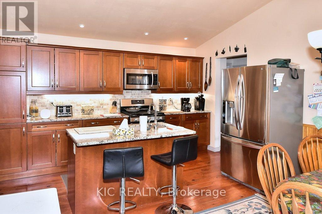 46 Queen Street, Asphodel-Norwood (Norwood), Ontario  K0L 2V0 - Photo 6 - X12292698