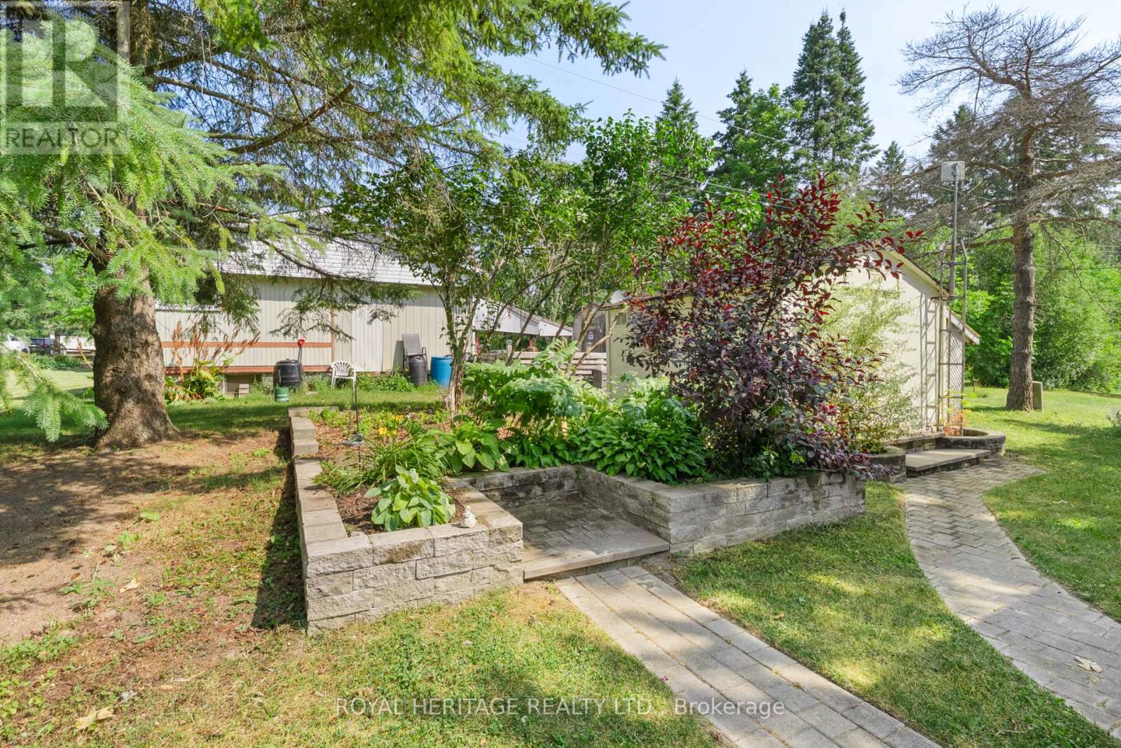 21 Macal Drive, Kawartha Lakes (Fenelon), Ontario  K9V 4R3 - Photo 20 - X12292994