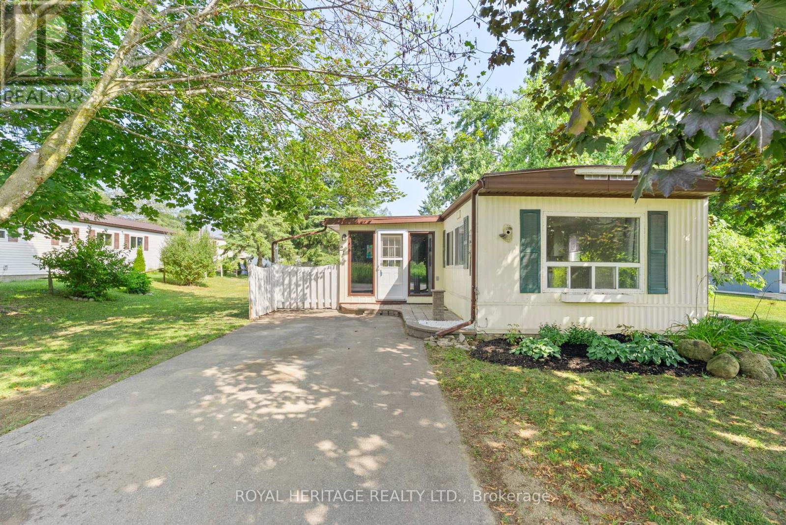 21 Macal Drive, Kawartha Lakes (Fenelon), Ontario  K9V 4R3 - Photo 21 - X12292994