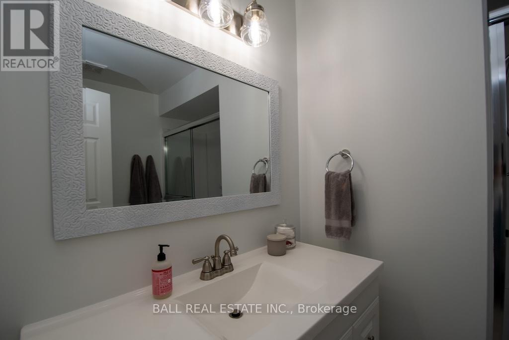 2546 Marsdale Drive, Peterborough East (South), Ontario  K9L 1R4 - Photo 29 - X12293189