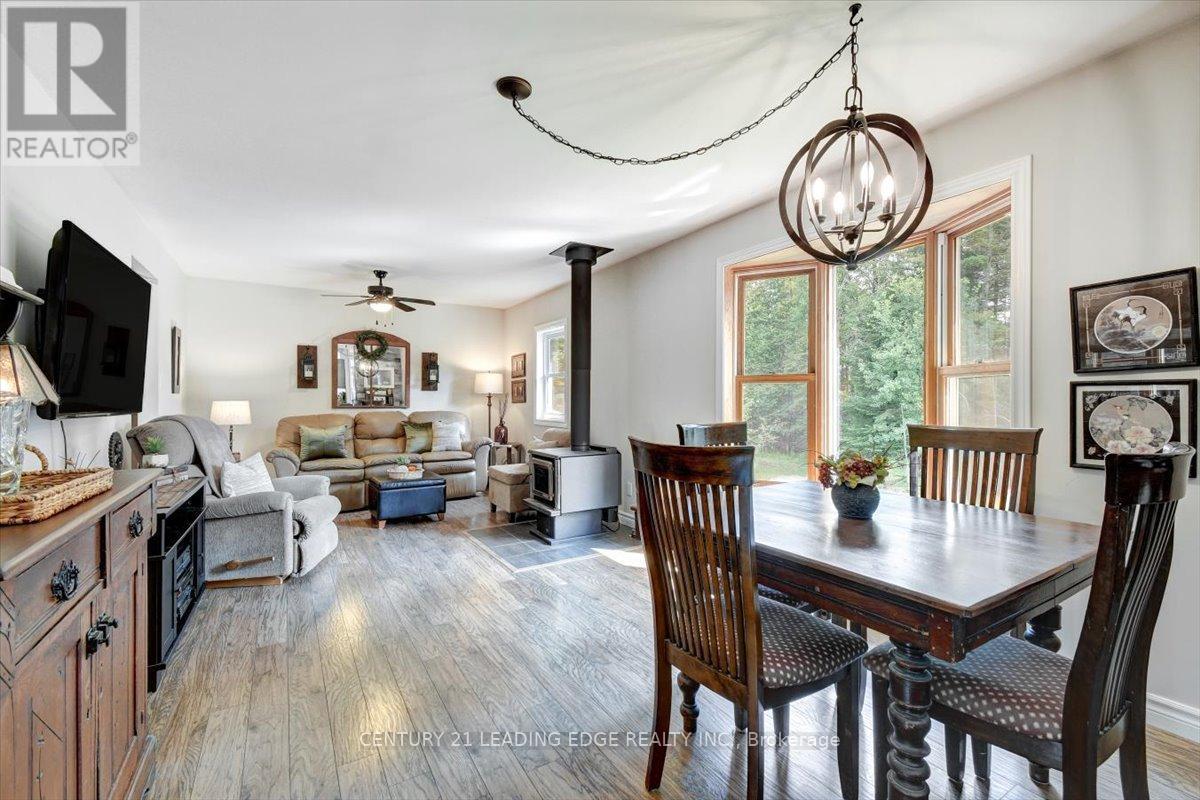 281 Crawford Road, Bancroft (Dungannon Ward), Ontario  K0L 2L0 - Photo 15 - X12293197