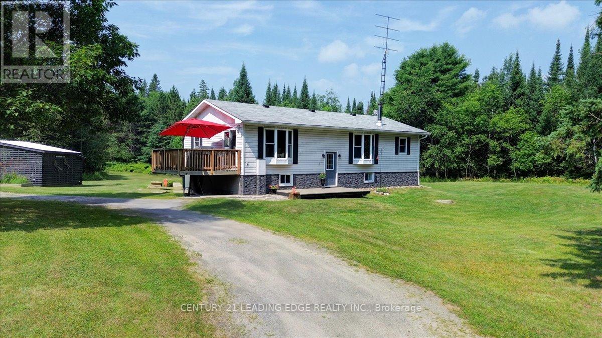 281 Crawford Road, Bancroft (Dungannon Ward), Ontario  K0L 2L0 - Photo 3 - X12293197