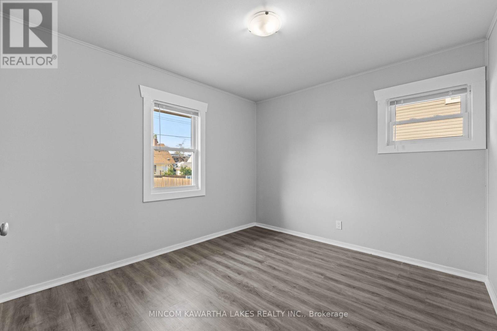 632 Gillespie Avenue, Peterborough South (West), Ontario  K9J 4B6 - Photo 22 - X12293511