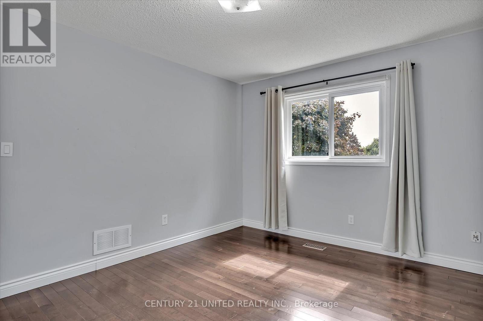 1414 Glenforest Crescent, Peterborough West (North), Ontario  K9K 2J1 - Photo 23 - X12293540