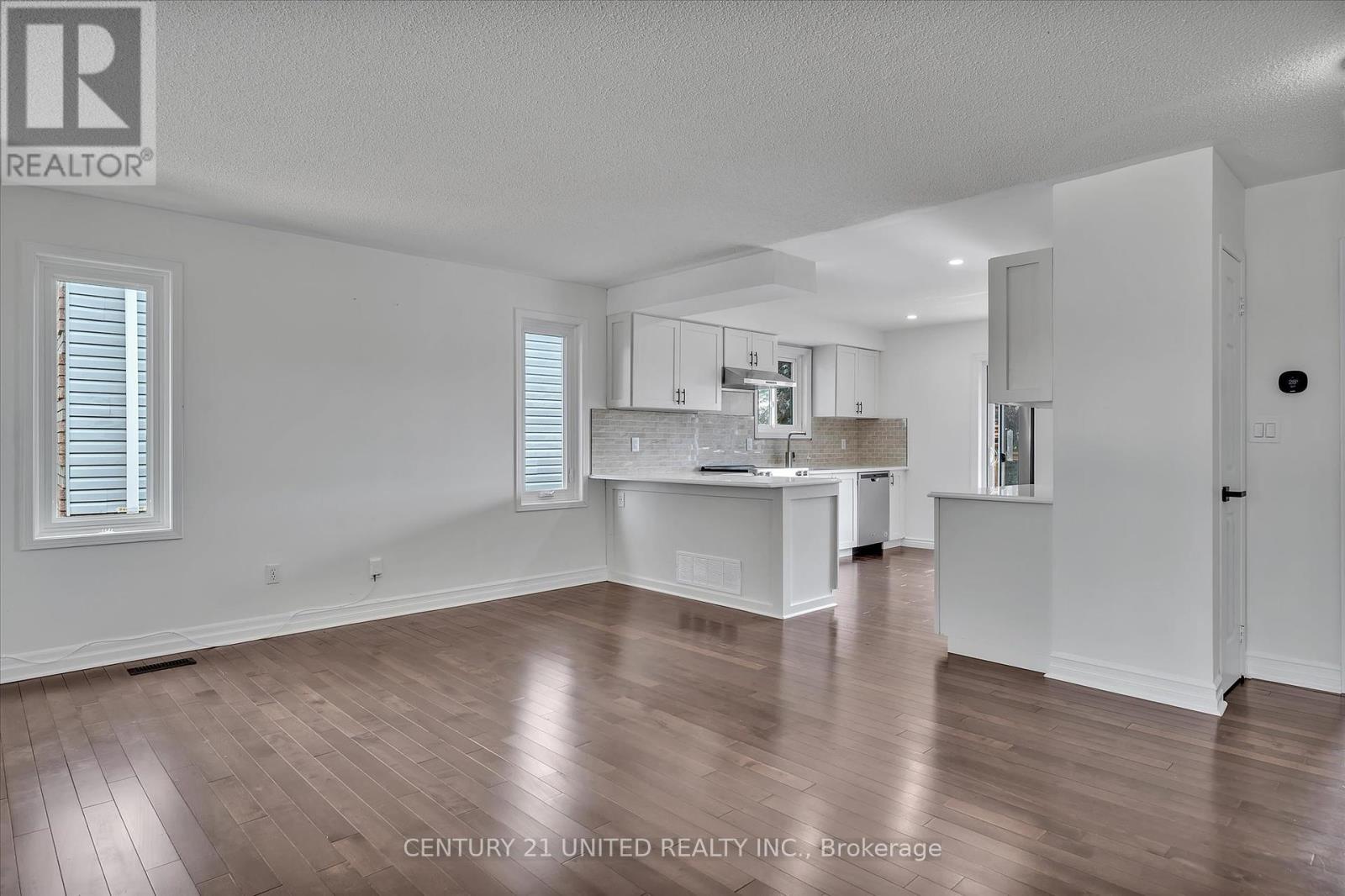 1414 Glenforest Crescent, Peterborough West (North), Ontario  K9K 2J1 - Photo 7 - X12293540