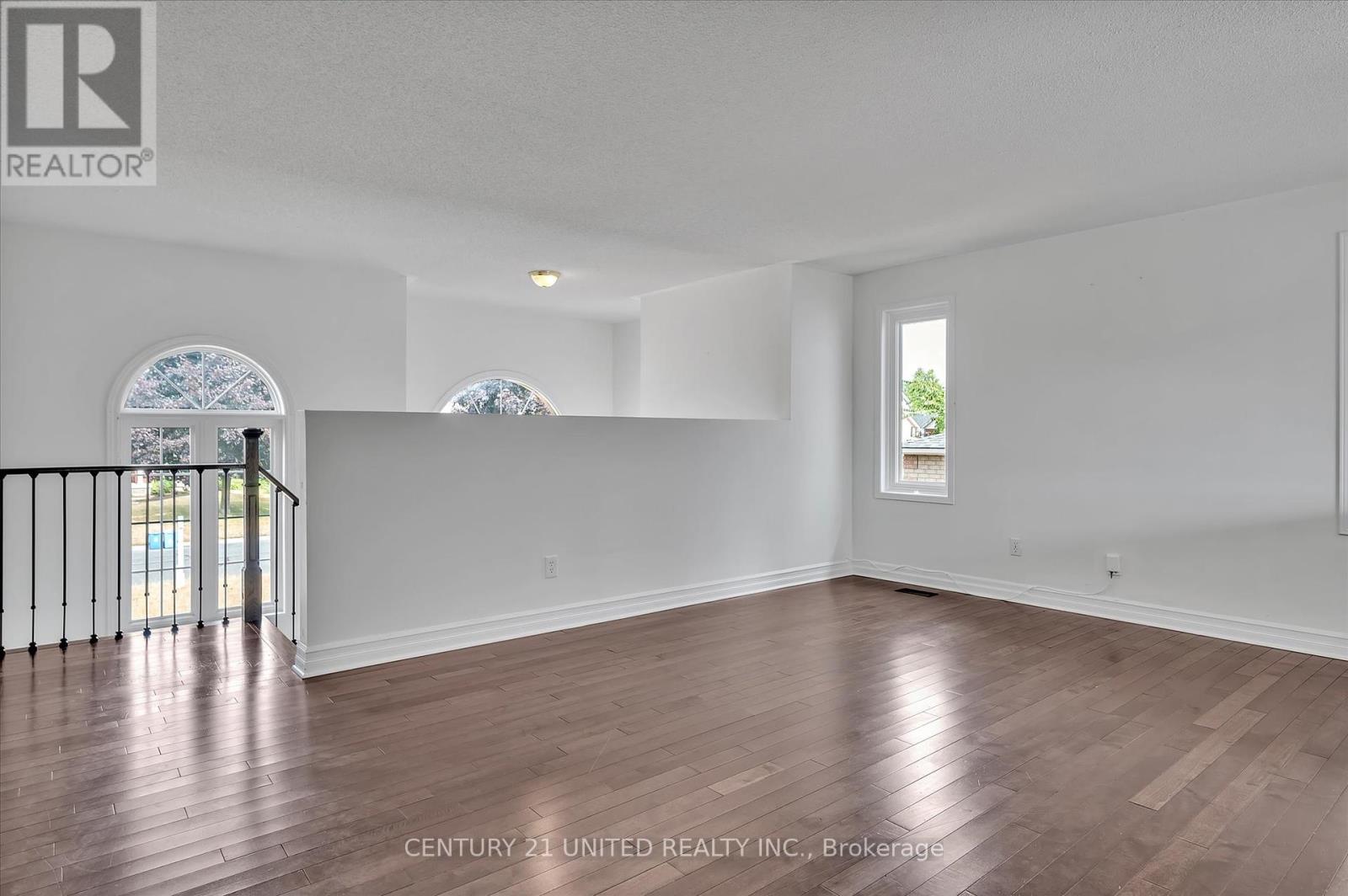 1414 Glenforest Crescent, Peterborough West (North), Ontario  K9K 2J1 - Photo 8 - X12293540