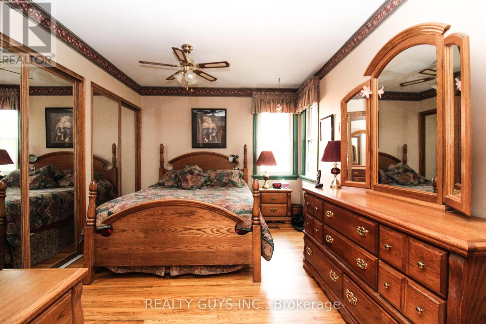 205 Shelbourne Street, Peterborough North (South), Ontario  K9H 5K3 - Photo 27 - X12293543