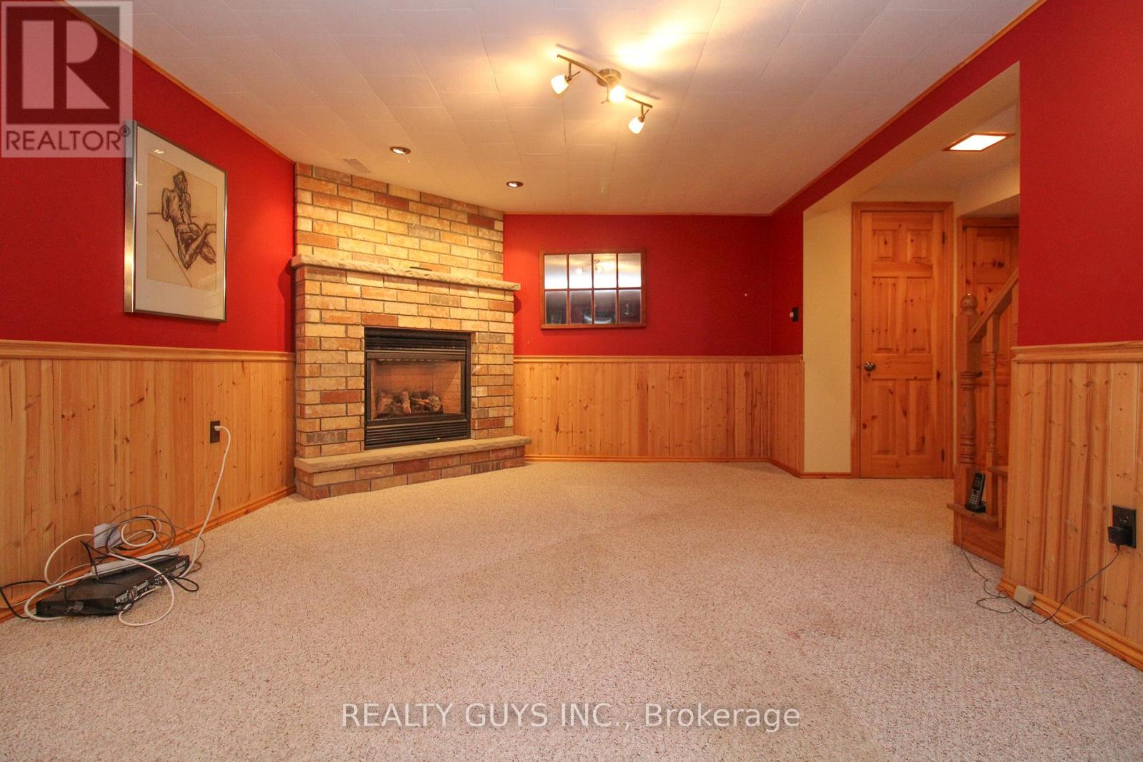 205 Shelbourne Street, Peterborough North (South), Ontario  K9H 5K3 - Photo 37 - X12293543