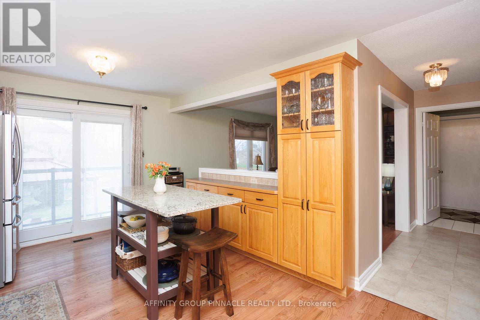 20 Olympia Court, Kawartha Lakes (Lindsay), Ontario  K9V 6C8 - Photo 15 - X12293601