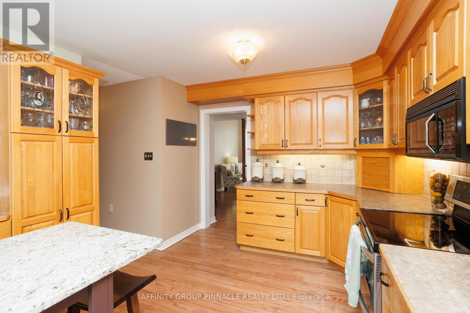 20 Olympia Court, Kawartha Lakes (Lindsay), Ontario  K9V 6C8 - Photo 16 - X12293601