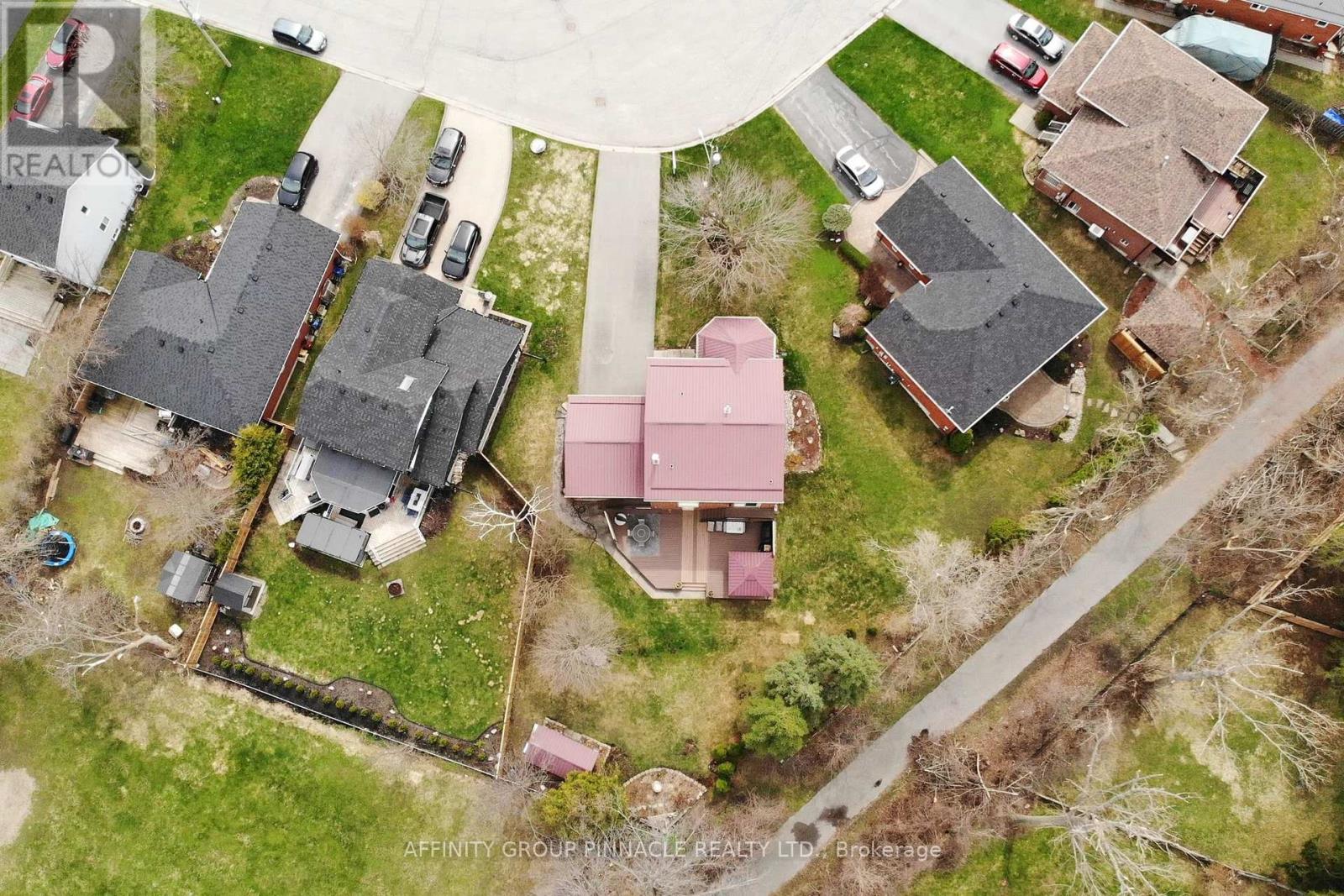 20 Olympia Court, Kawartha Lakes (Lindsay), Ontario  K9V 6C8 - Photo 45 - X12293601
