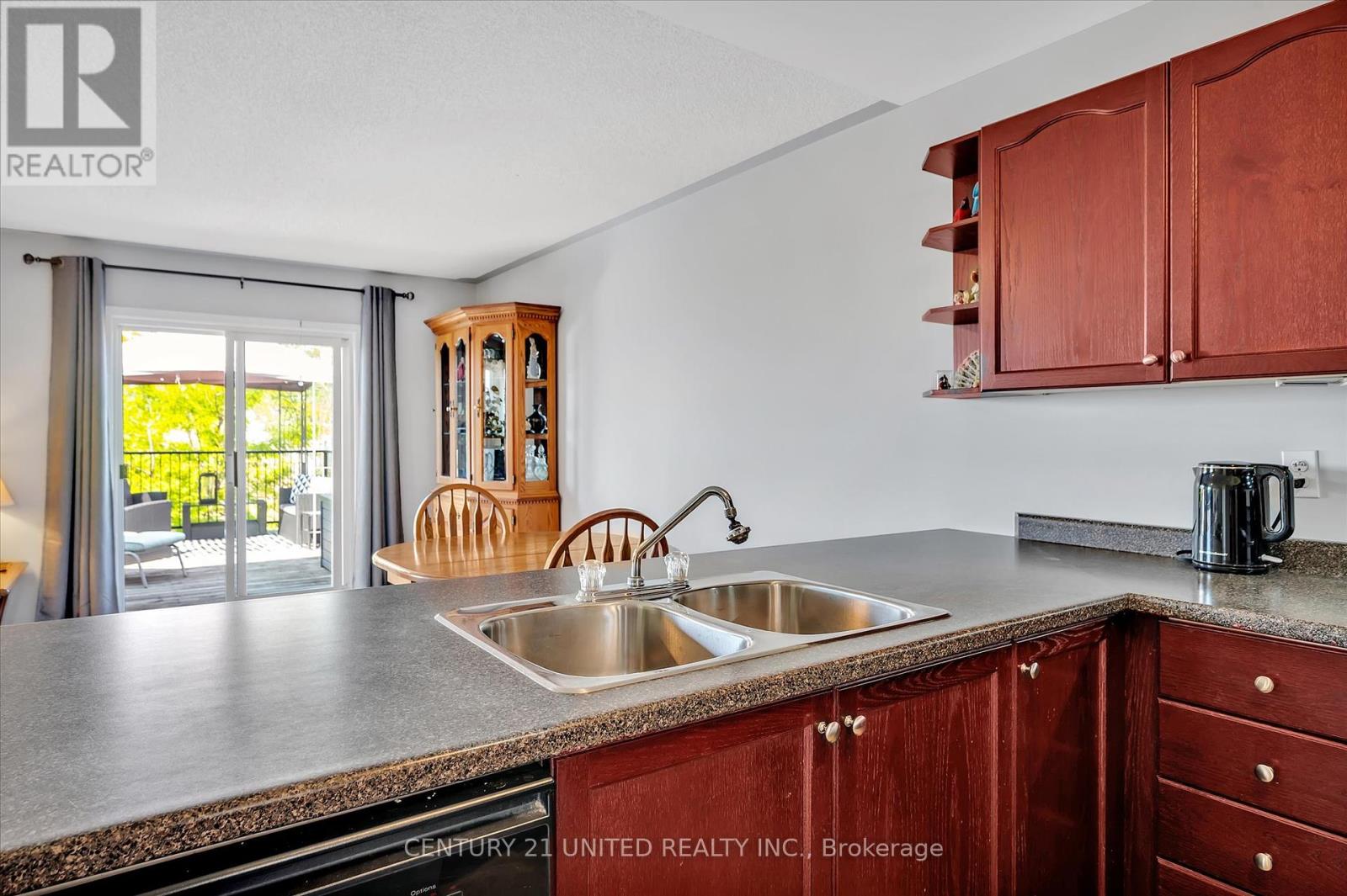 610 Clancy Crescent, Peterborough West (South), Ontario  K9K 2S2 - Photo 8 - X12293915