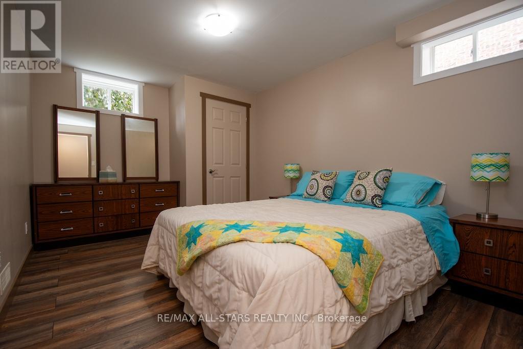 28 Ellis Crescent, Kawartha Lakes (Lindsay), Ontario  K9V 0A5 - Photo 35 - X12294002