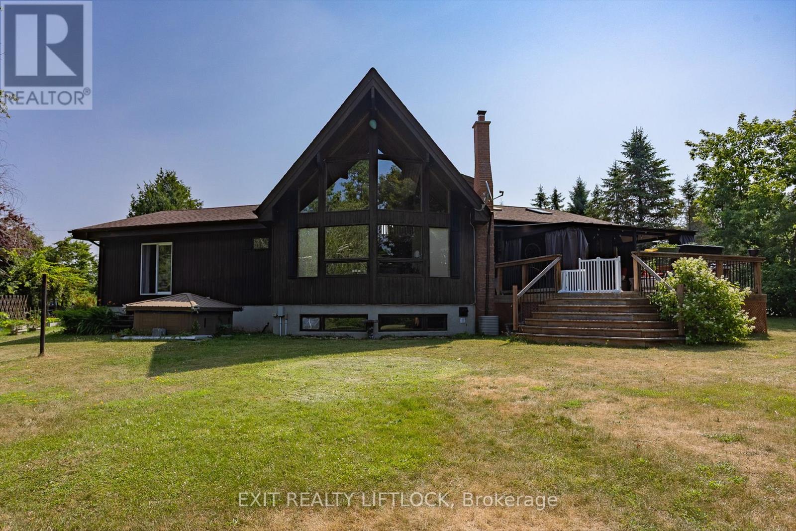 25 Balsam Road, Kawartha Lakes (Fenelon), Ontario  K9V 4R6 - Photo 1 - X12294236
